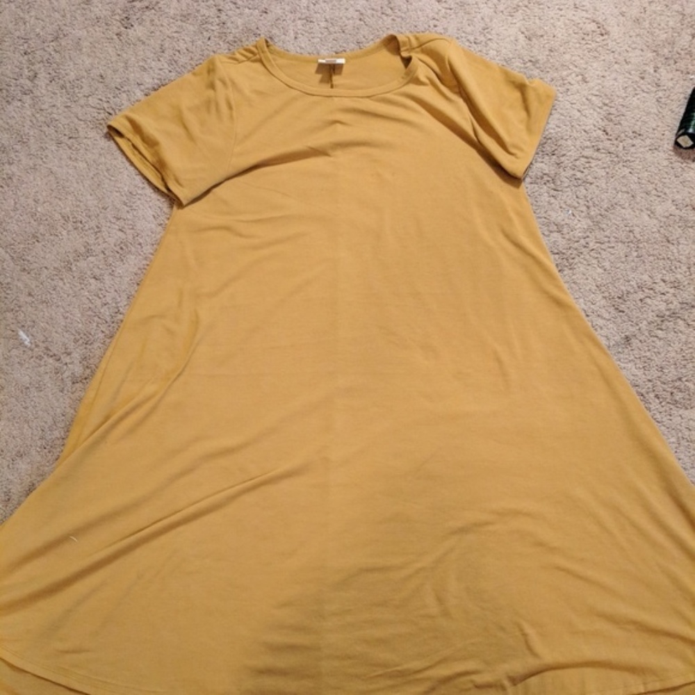 濾Pocketless濾 Mustard Yellow LuLaRoe Carly